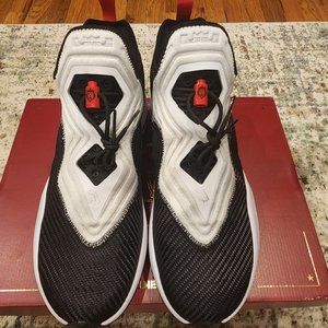 Lebron Soldier 14 (white sail red x black